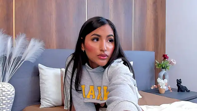 AishaPeyton online show from 01.23.25