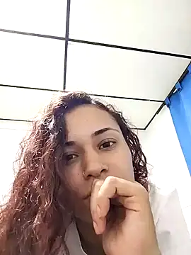 caroline0997 online show from 01.16.25