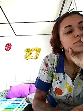 caroline0997 online show from 01.16.25