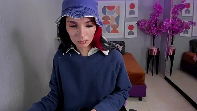 Snapshot of Dafne_huges chatting on 01.18.25 Dafne huges online show from 01.18.25