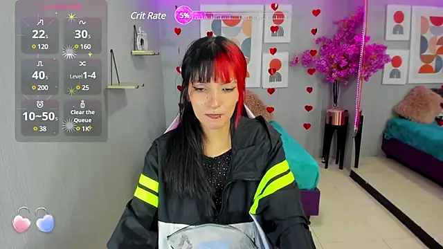 Snapshot of Dafne_huges chatting on 02.25.25 Dafne huges online show from 02.25.25