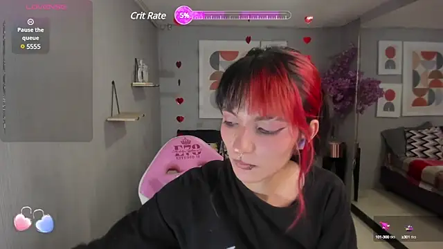 Snapshot of Dafne_huges chatting on 03.03.25 Dafne huges online show from 03.03.25