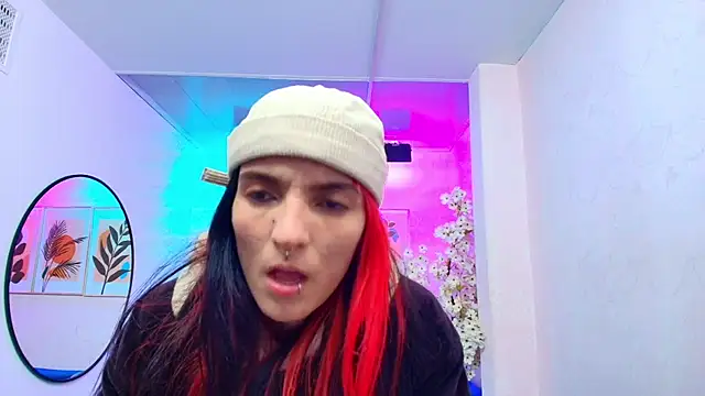 Snapshot of Dafne_huges chatting on 09.13.25 Dafne huges online show from 09.13.25