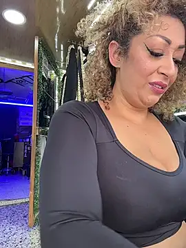 Katti Barrera online show from 07.08.26