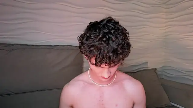 adam 21cm   online show from 01.26.25