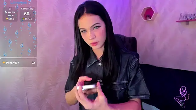 andy bell x online show from 11.24.25