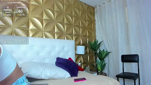 Sara-Smith- online show from 01.08.25