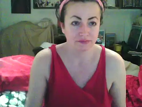 Snapshot of MariaAnaSunshine chatting on 02.27.25 MariaAnaSunshine online show from 02.27.25