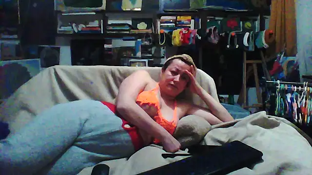 MariaAnaSunshine online show from 12.13.25