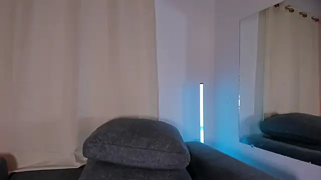 zoe roux21 online show from 03.09.25