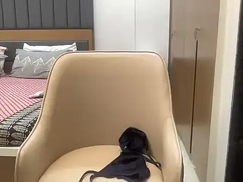 Snapshot of sassypooja chatting on 01.24.25 sassypooja online show from 01.24.25