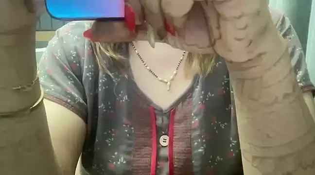 Snapshot of sassypooja chatting on 02.08.25 sassypooja online show from 02.08.25