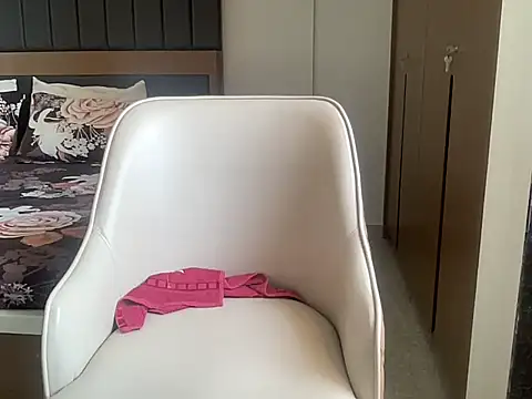 Snapshot of sassypooja chatting on 02.27.25 sassypooja online show from 02.27.25