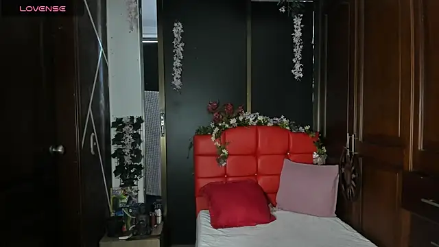 SexyNaf online show from 01.08.26