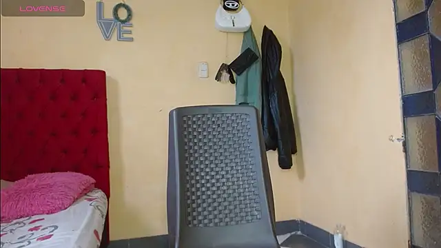 cristinamontiel online show from 01.07.25