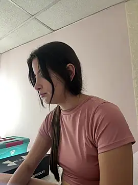 annaharper- online show from 01.19.25