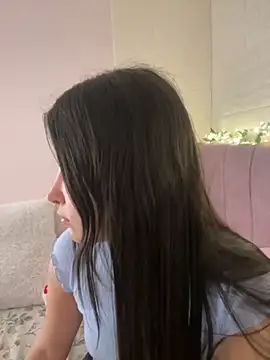 annaharper- online show from 09.19.25