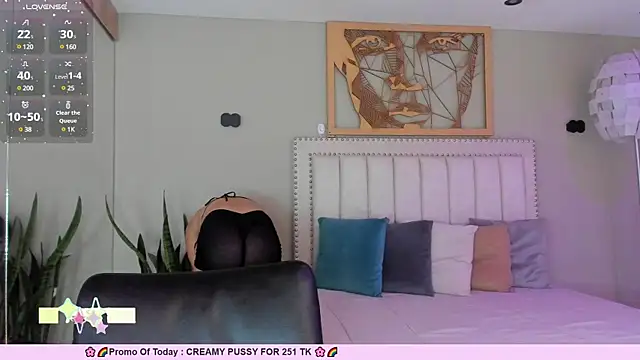 Snapshot of _EmilyJireh_ chatting on 02.20.25 EmilyJireh online show from 02.20.25