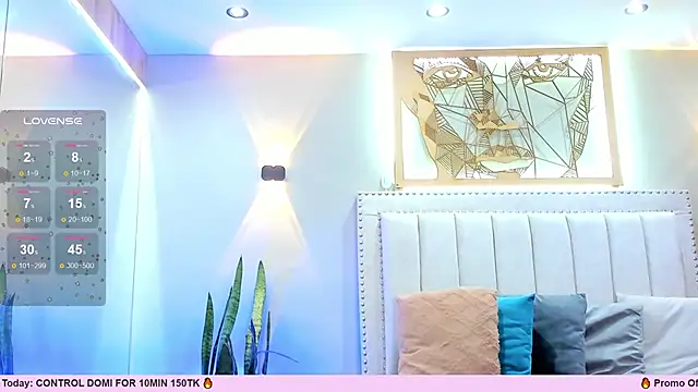 Snapshot of _EmilyJireh_ chatting on 03.15.25 EmilyJireh online show from 03.15.25