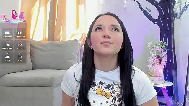 Snapshot of _EmilyJireh_ chatting on 10.06.25 EmilyJireh online show from 10.06.25