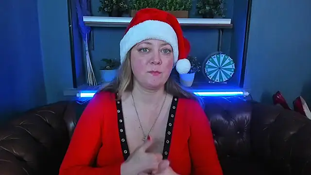 Snapshot of JesiaFoxi chatting on 12.31.24 JesiaFoxi online show from 12.31.24
