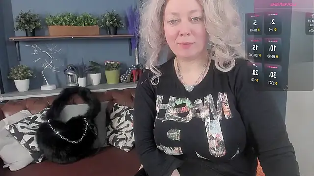 Snapshot of JesiaFoxi chatting on 02.09.26 JesiaFoxi online show from 02.09.26