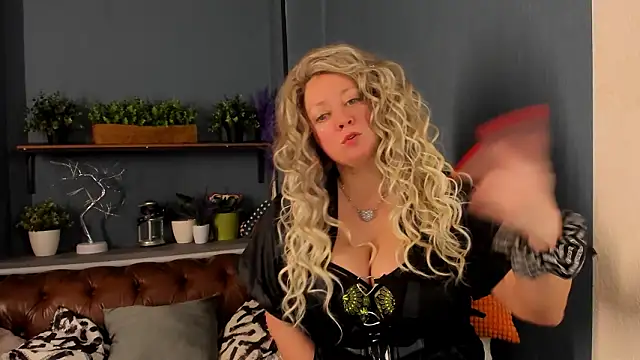 Snapshot of JesiaFoxi chatting on 02.19.26 JesiaFoxi online show from 02.19.26