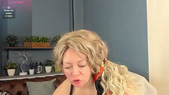 JesiaFoxi online show from 03.16.26