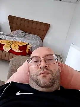 Snapshot of 0777edi chatting on 03.19.25 0777edi online show from 03.19.25