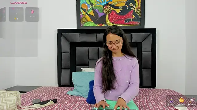 tatiana valencia online show from 01.04.25