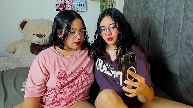 maddie-and-chelsea- online show from 10.03.25