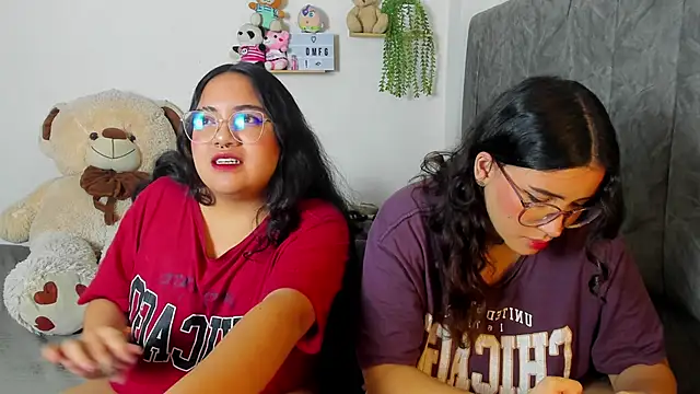 maddie-and-chelsea- online show from 10.10.25