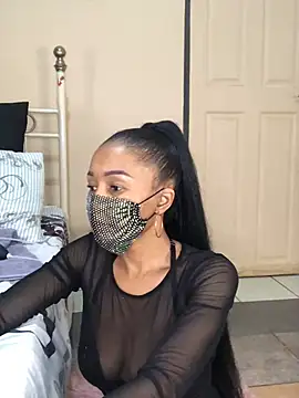 Snapshot of niccki3 chatting on 01.15.25 niccki3 online show from 01.15.25