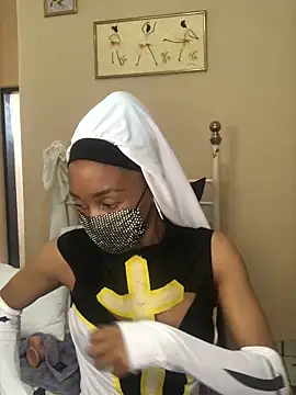 Snapshot of niccki3 chatting on 01.19.25 niccki3 online show from 01.19.25