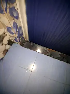 Snapshot of tall_nangu chatting on 10.07.25 tall nangu online show from 10.07.25