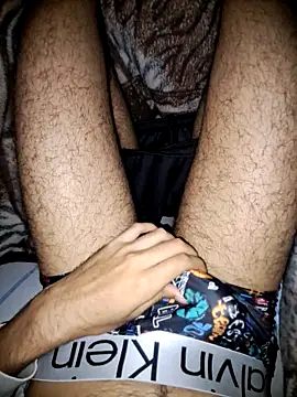 Snapshot of tall_nangu chatting on 11.22.25 tall nangu online show from 11.22.25