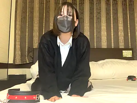 Snapshot of Angels1-2-3-4-5 chatting on 12.03.24 Angels1-2-3-4-5 online show from 12.03.24