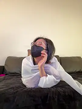 Snapshot of Angels1-2-3-4-5 chatting on 01.21.25 Angels1-2-3-4-5 online show from 01.21.25