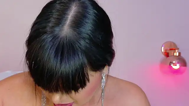 Alexa Miss online show from 01.29.25