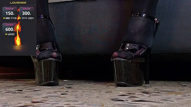 Alexa Miss online show from 02.04.25