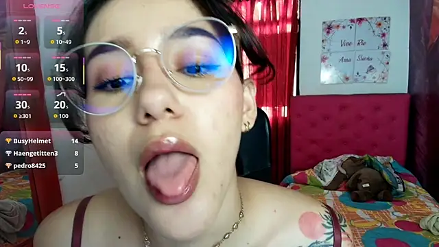 miley blue  online show from 02.18.26