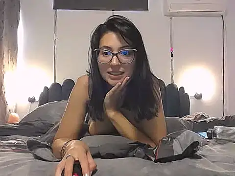 RubyBe10 online show from 10.31.25