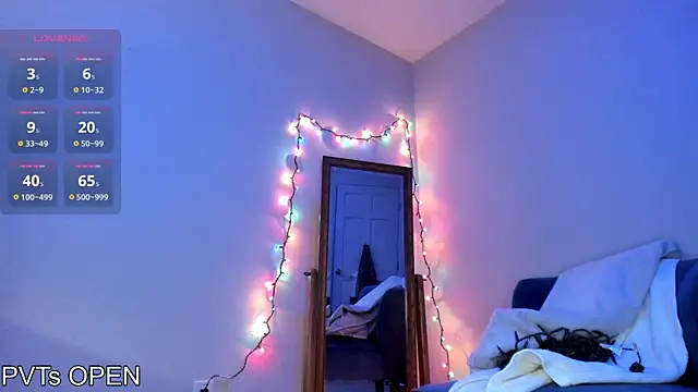 Peaches N Kreme online show from 11.29.25