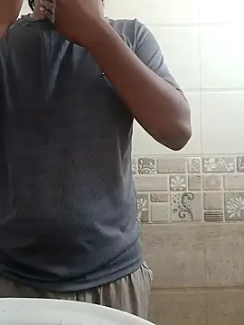 Long Laster online show from 02.09.25