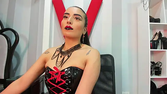MeliizaQueen online show from 01.07.25