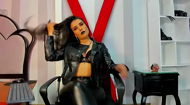 MeliizaQueen online show from 02.25.25