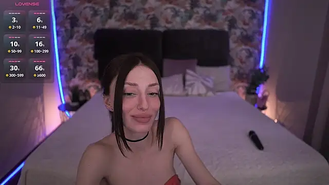 Snapshot of Alice_Arwen chatting on 02.07.26 Alice Arwen online show from 02.07.26