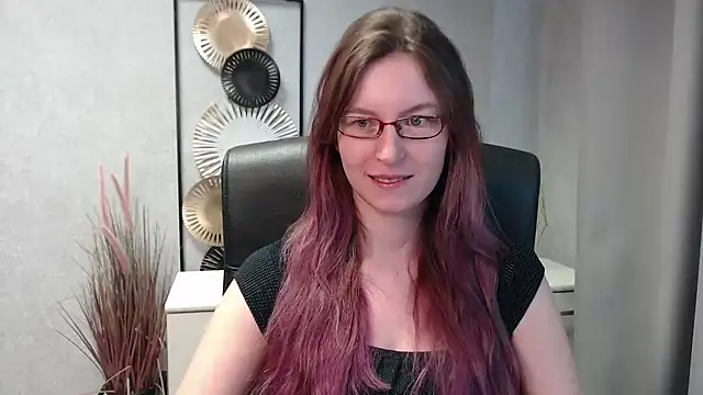 emmaxDelight online show from 12.02.24