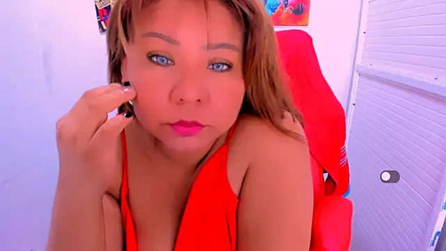 victoria love89 online show from 12.21.25