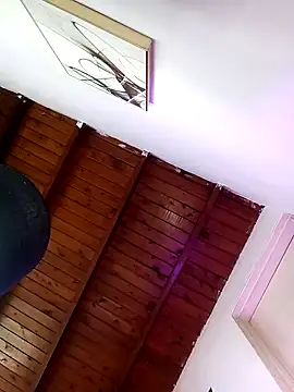 Snapshot of Mia_ross16 chatting on 12.24.24 Mia ross16 online show from 12.24.24